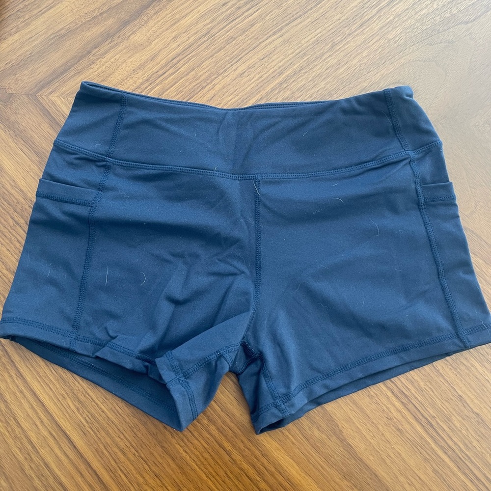Born Primitive Size M Navy Blue Pocket Shorts